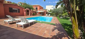 Spectacular villa with private access 50 meters from the beach! - Image 3