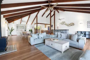 Breathtaking Panoramic Ocean Views - Image 2