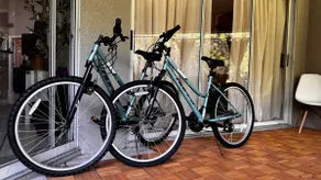 15 to Ocean 6 Beds/Bikes/Hammock/Beach Gear/Grill - Image 4