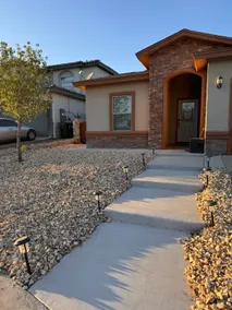 Desert Getaway with Jacuzzi - Image 2