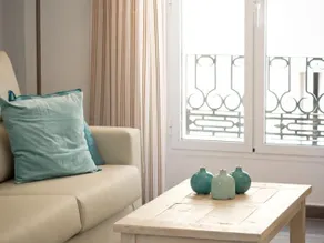 Holidays2Malaga Dos Aceras 1 bedroom Malaga City center - Image 2