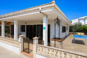 Ca Na Coloma 145 fantastic villa with barbecue, billiards, ping pong and WiFi - Image 2