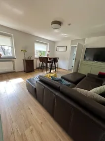 Fully equipped 2-room apartment - Image 2