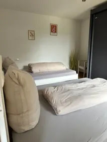 Fully equipped 2-room apartment - Image 3