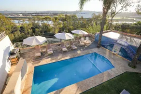 Stor villa med pool - Image 2