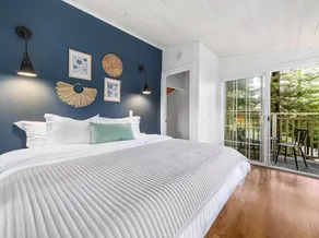 Peaceful Santa Cruz Mountain Retreat Near Beaches - Image 4