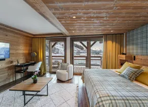 5 Bedrooms Chalet Courchevel Le Praz - Image 2