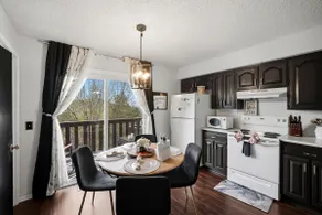 Holiday Island Escape w/ Panoramic Lake Views - Image 2