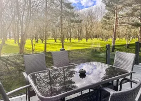 Fallow Pet Friendly Lodge - Image 5