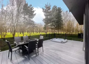 Fallow Pet Friendly Lodge - Image 4