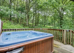 Amour Lodge - Image 5