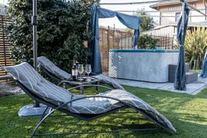 ”The Lake”, giardino, parking, Jacuzzi. Vista lago - Image 3