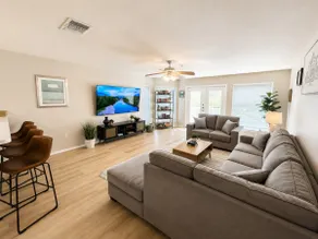 Newly Remodeled | Elevator | 2 Pools & 4 Hot Tubs - Image 2
