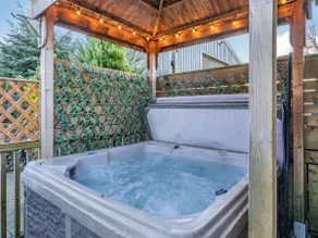 Ferndale Bungalow - Image 2