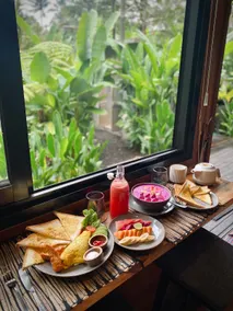 Private Jungle Cabin: Near Tirta Empul & Breakfast - Image 5