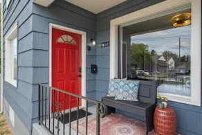 Historic Charm, Pet-Friendly 2BR, Central AC - Image 2