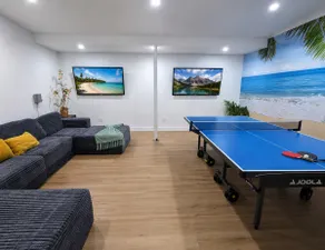 Ultimate Beach Getaway with Private Beach Access - Pet Friendly - Image 4