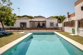 Parisito Beach - Image 5