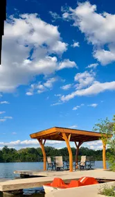 Pet-Friendly Lake House w/ Sunset Views & Kayaks - Image 2