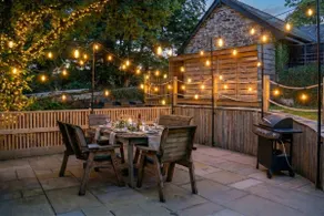 Cosy Cornish Mill Retreat | Hot Tub & Log Burner - Image 5
