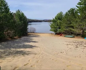 Round wood, spa, lake, volleyball, and more - Image 2