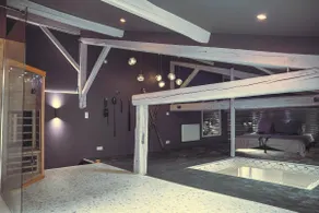Bisous - Bisous Romantic Spa + Air Conditioning - Image 2