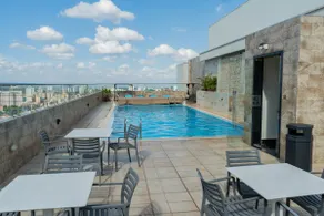 Skyline 1BR Westlands With Rooftop Pool & Gym - Image 2