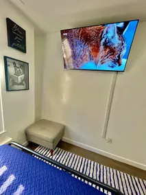 *Ultra-Modern 1BR *30 Minutes to Manhattan - Image 5