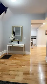 Spacious 3BR • Sleeps 10 • Families & Groups. - Image 2