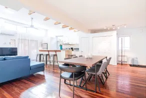 Le Plateau Apartment Near Mont-Royal Ave & Parks - Image 4