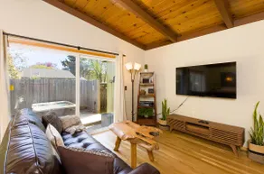 Pet Friendly, Stylish Home Complete With Hot-Tub! - Image 3