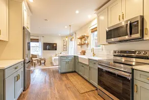 Kildahl House - Boutique Farmhouse Suite #1 - Image 4