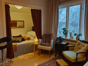 Attic apartment with alcove & bathtub - Anna Josefinas Stay - Image 2