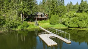 Lakefront Hayden Lodge w/ hot tub & private dock - Image 3