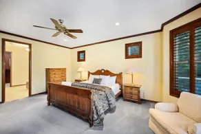 Lakefront Hayden Lodge w/ hot tub & private dock - Image 4