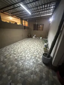 Very central family house - Image 2