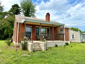 Beautiful Boho Cottage - Image 2