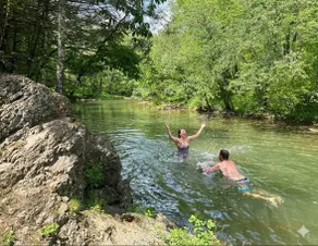 Mtn. Views, Hot Tub, Swim, Trail, Near DC - Image 5