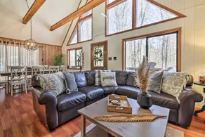 Fire Pit & Grill: 'Woodside Nest' in Pocono Lake! - Image 4