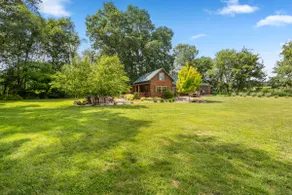 Hyde Away Cabin - Image 5