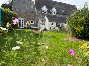 Lovely Cottage on the edge of a small farm - Image 4
