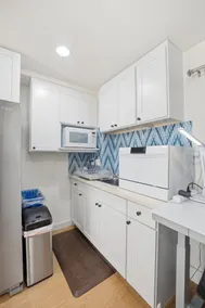 Remodeled 1BR near SF, SFO + Free Parking - Image 4