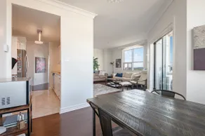 Big Bright Corner Penthouse in North End - Image 5