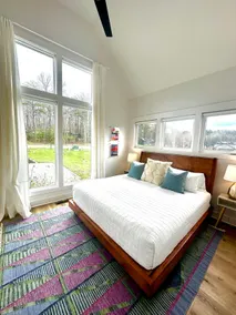 Catch & Release - Spacious Lakefront Getaway - Image 5