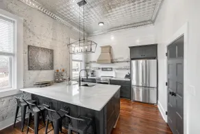 The Ethridge 2brm Luxury Downtown Jefferson Condo - Image 5