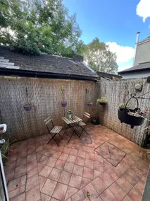Modern Terraced House - Image 5