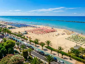 2 steps SEA | 3 BR | Balconies | Pescara Center - Image 4