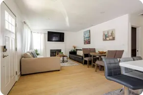 The Heart Of LA House Gateway - Image 5