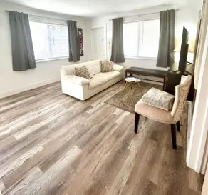 NEW 2 Bedroom. Pompano AIRPARk Skate Golf Parking - Image 2