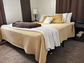 Cozy Cafe Style, 2 BR BSMT APT No SMKG/PETS - Image 4